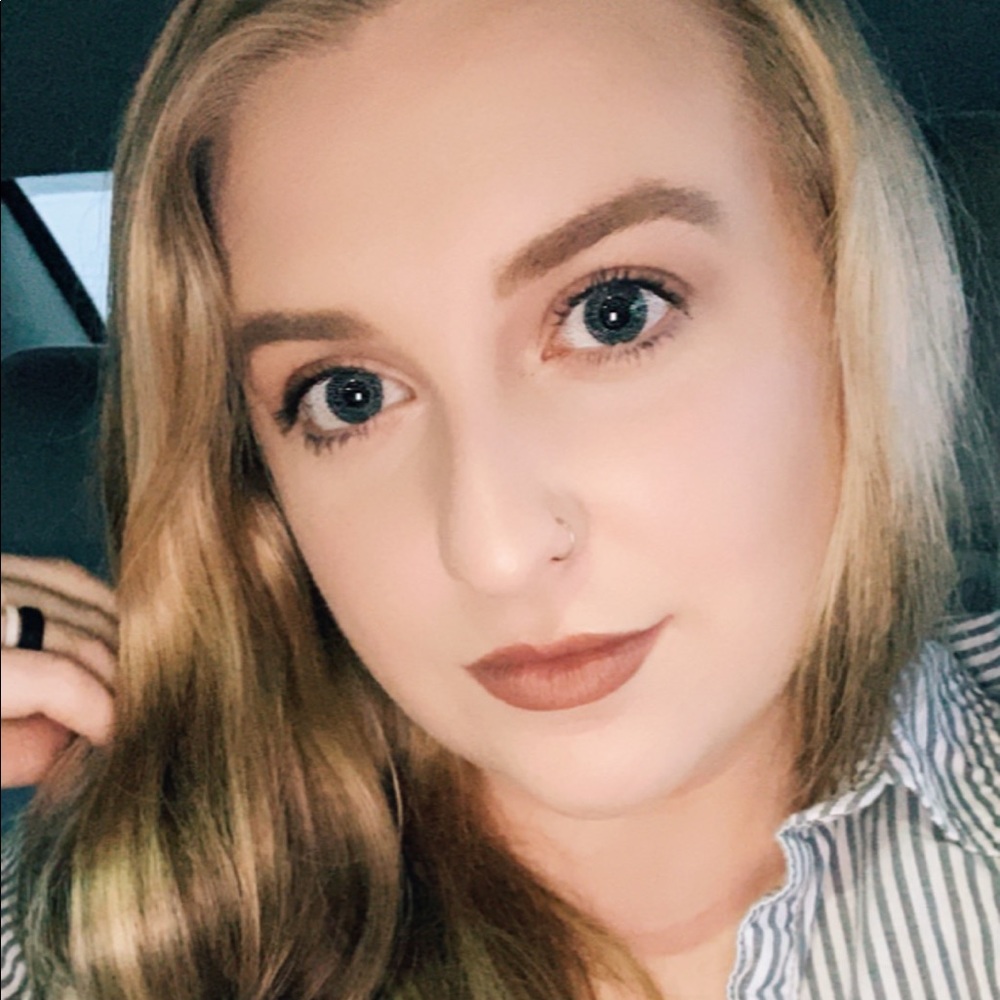 Meet your Posher, Haley